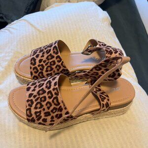 SODA platform sandals